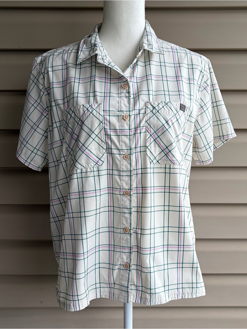 •LL Bean• Women’s Plaid Short Sleeve Performance Shirt - Size Medium